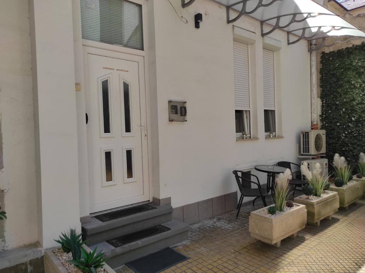 Corvinus Apartman Budapest Extérieur photo