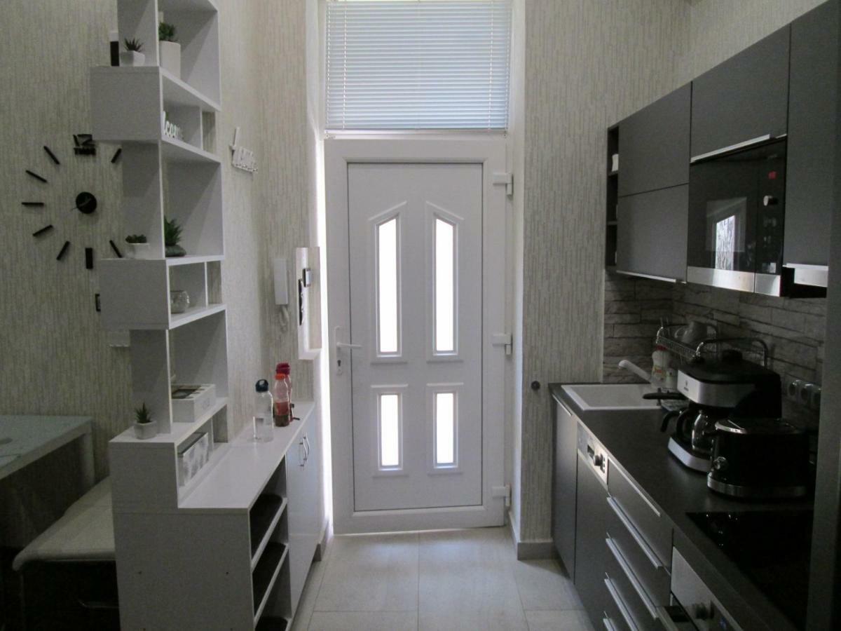 Corvinus Apartman Budapest Extérieur photo